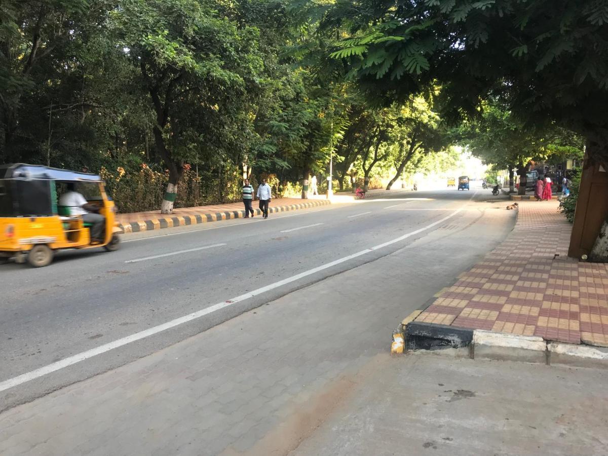 Sri Balaji Residency Tirupati Exterior photo